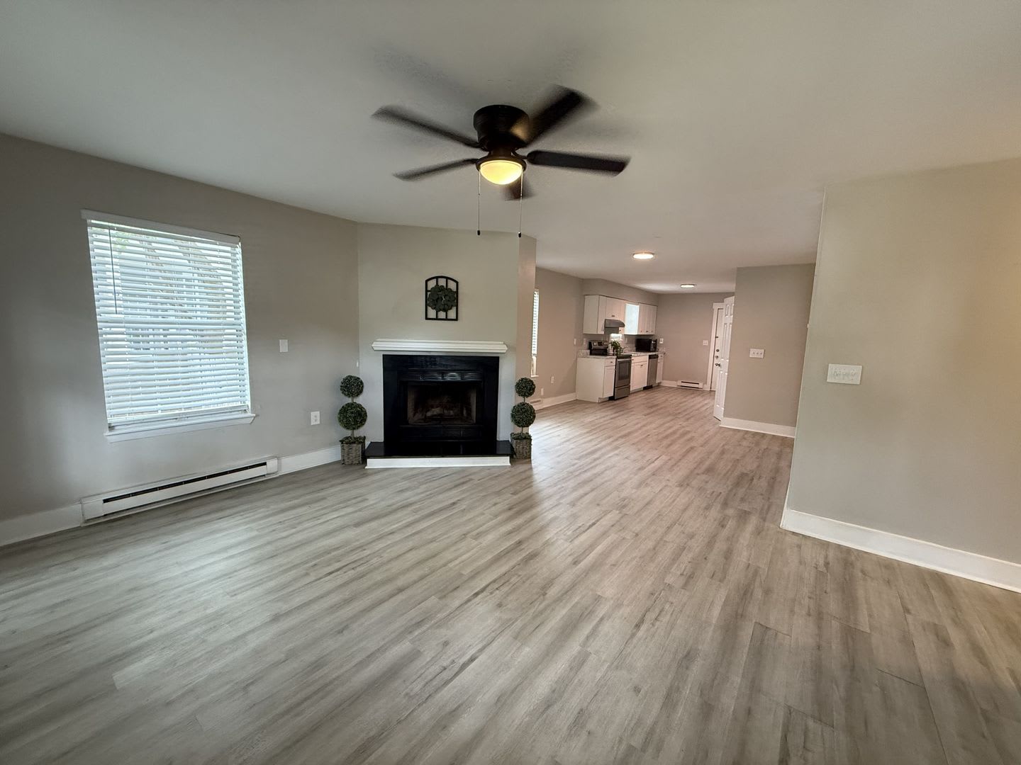 1012 Balview – photo 2