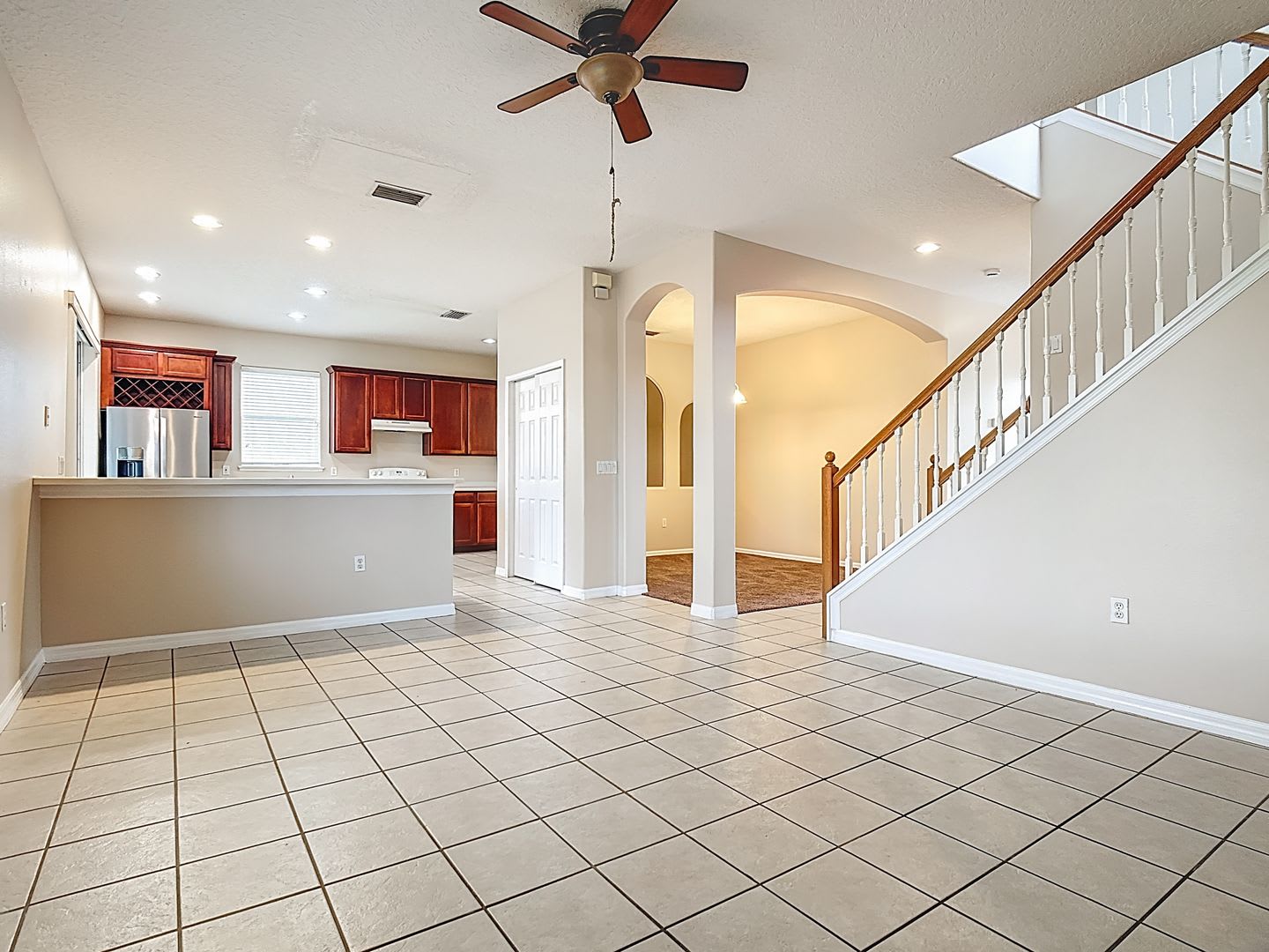 3 2 5 Townhome – photo 3