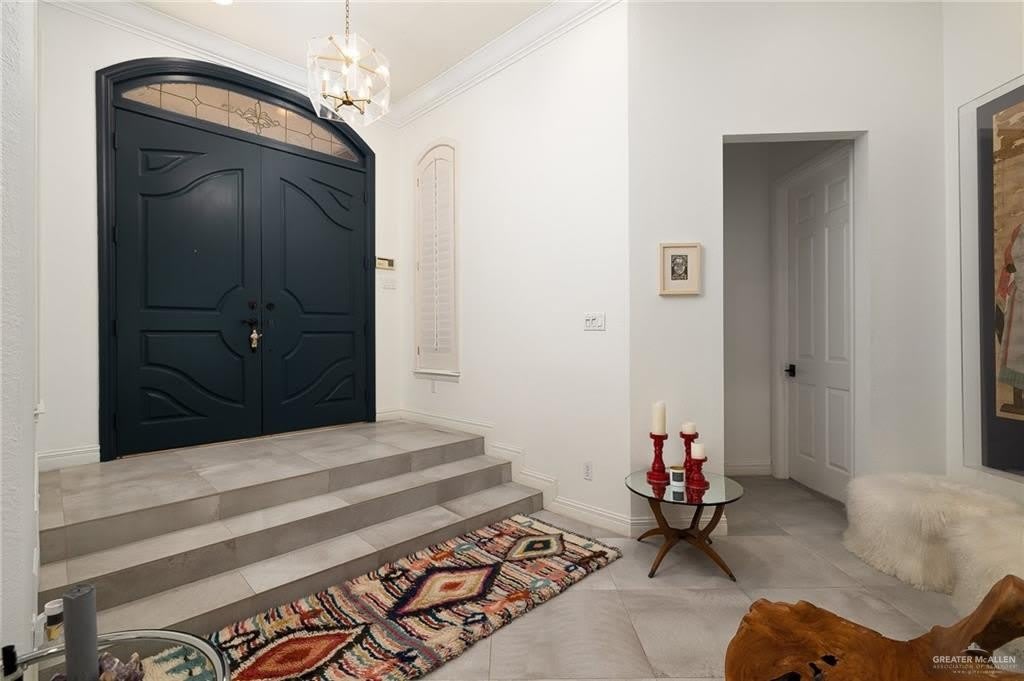 101 Sabine Court – photo 2