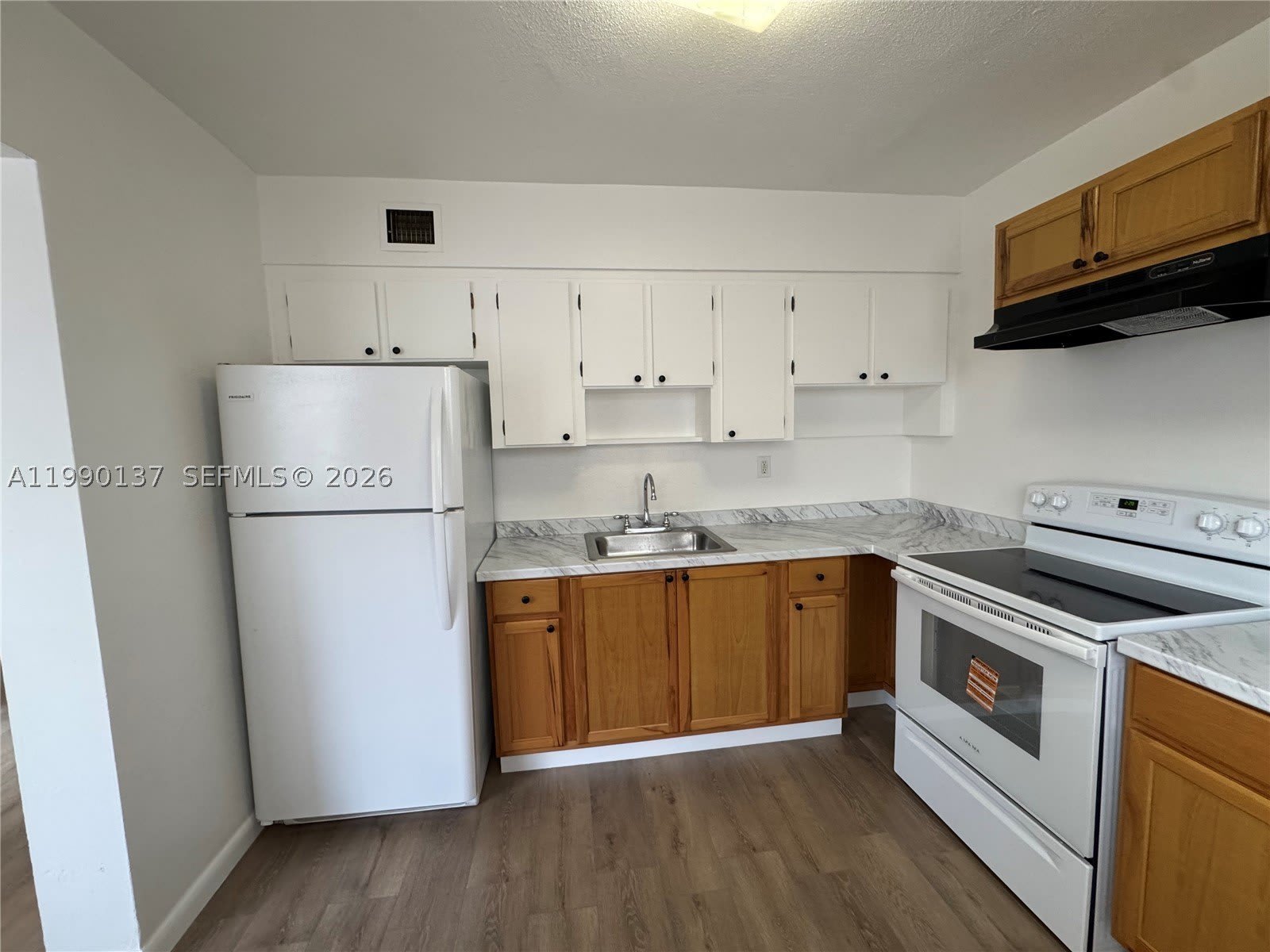 4080 SW 2nd Ter – photo 3