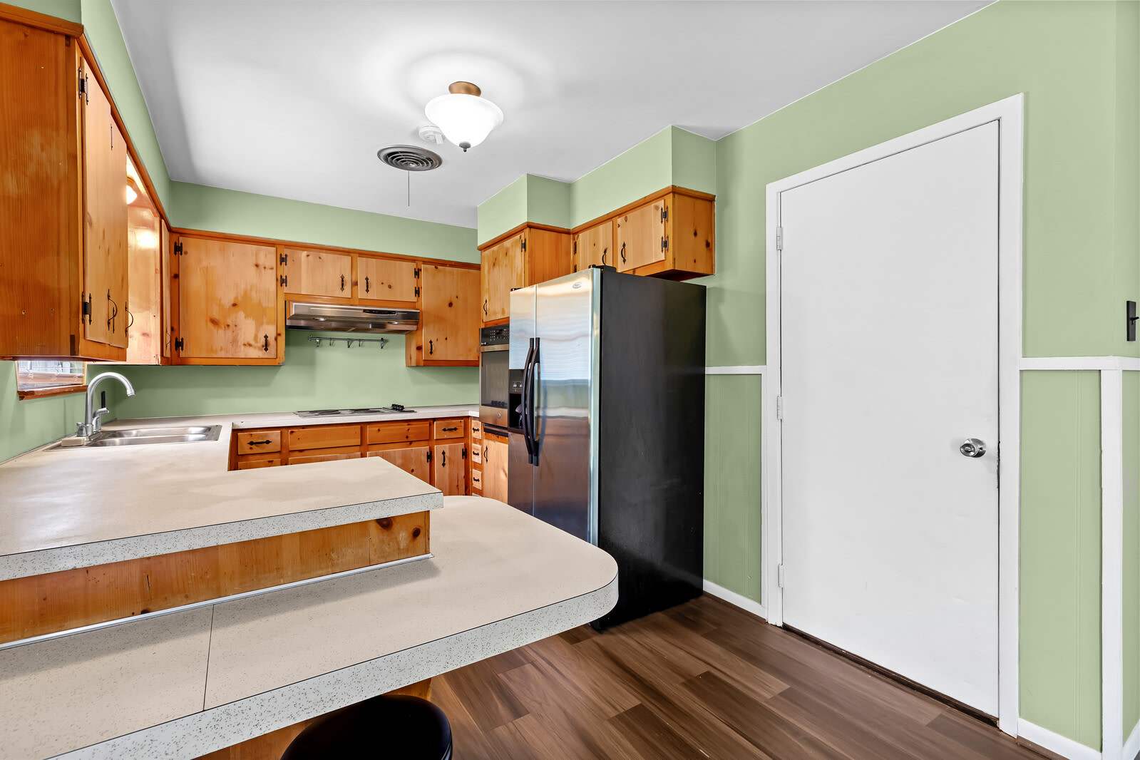 326 South Barbara Street – photo 4