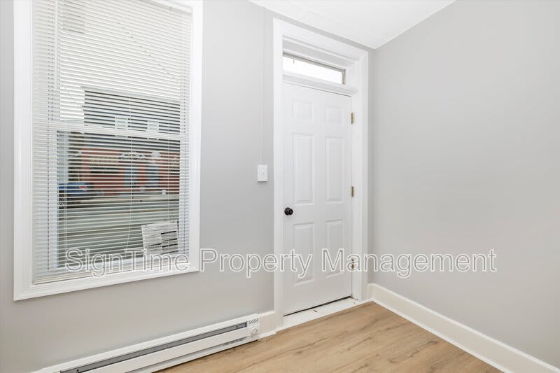 114 North Conococheague Street – photo 5