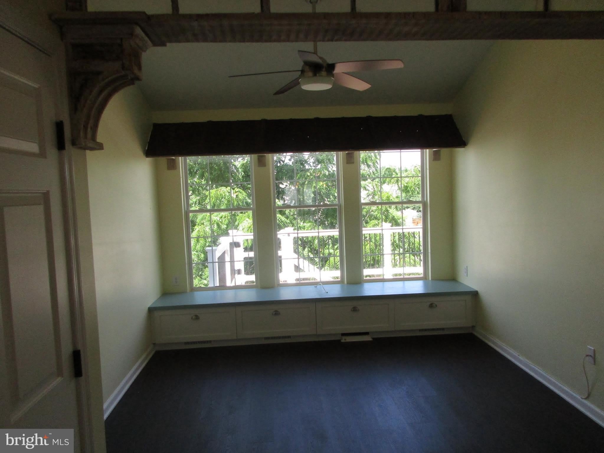 1024 JEANETT Way – photo 3