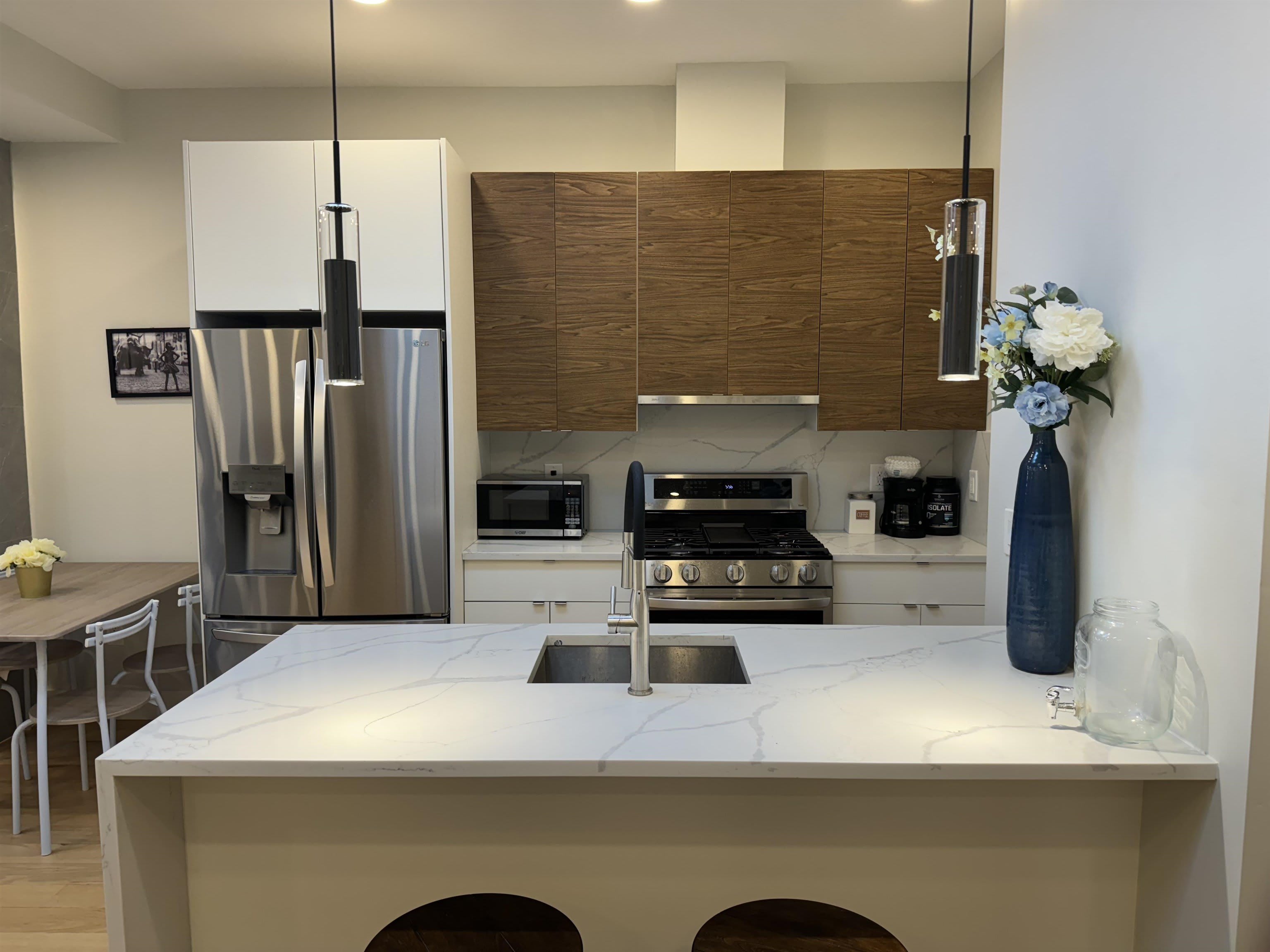 176 Griffith St – photo 1