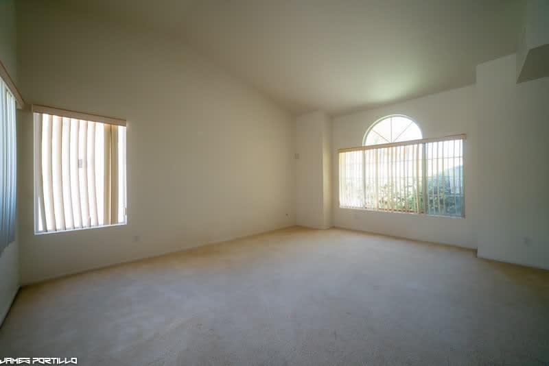Big Pool Home/Huge Lot/3 car garage/Pets Welcome – photo 3