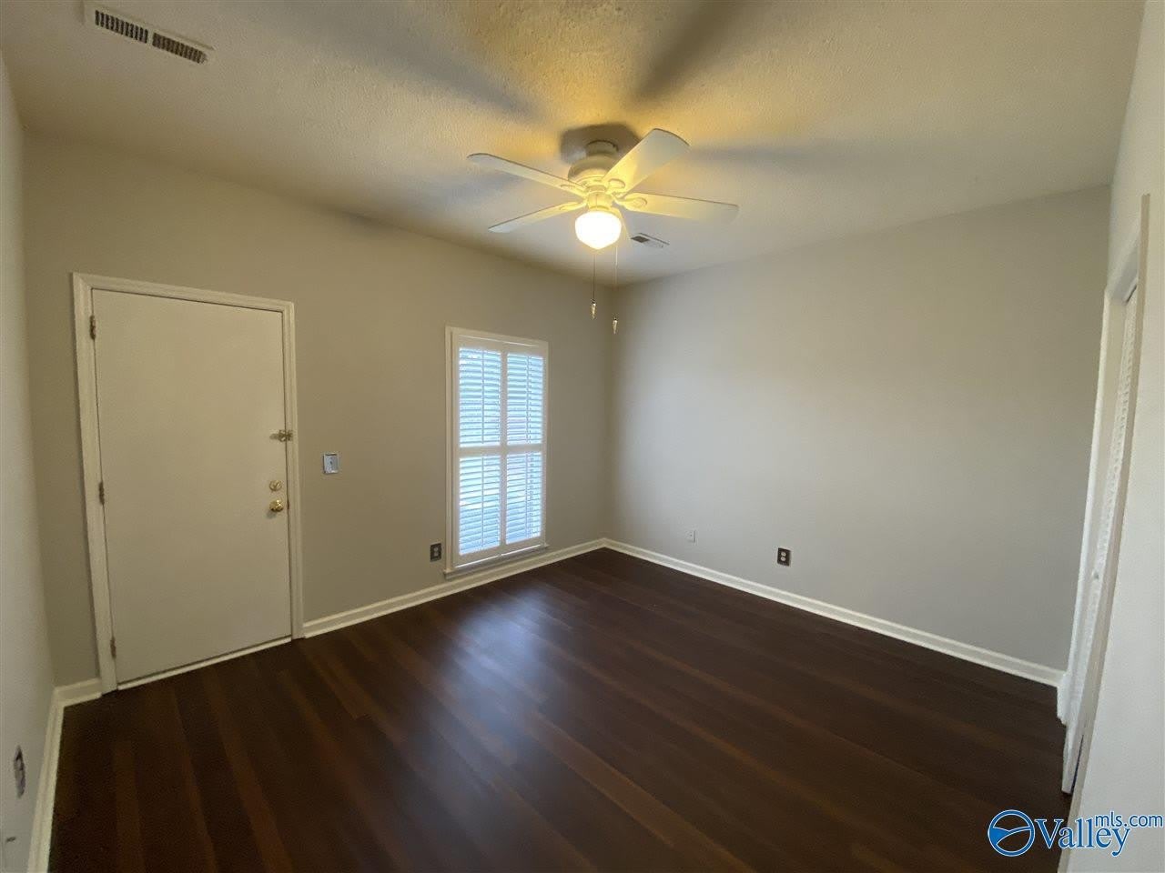 8136 Oldfield Road – photo 2