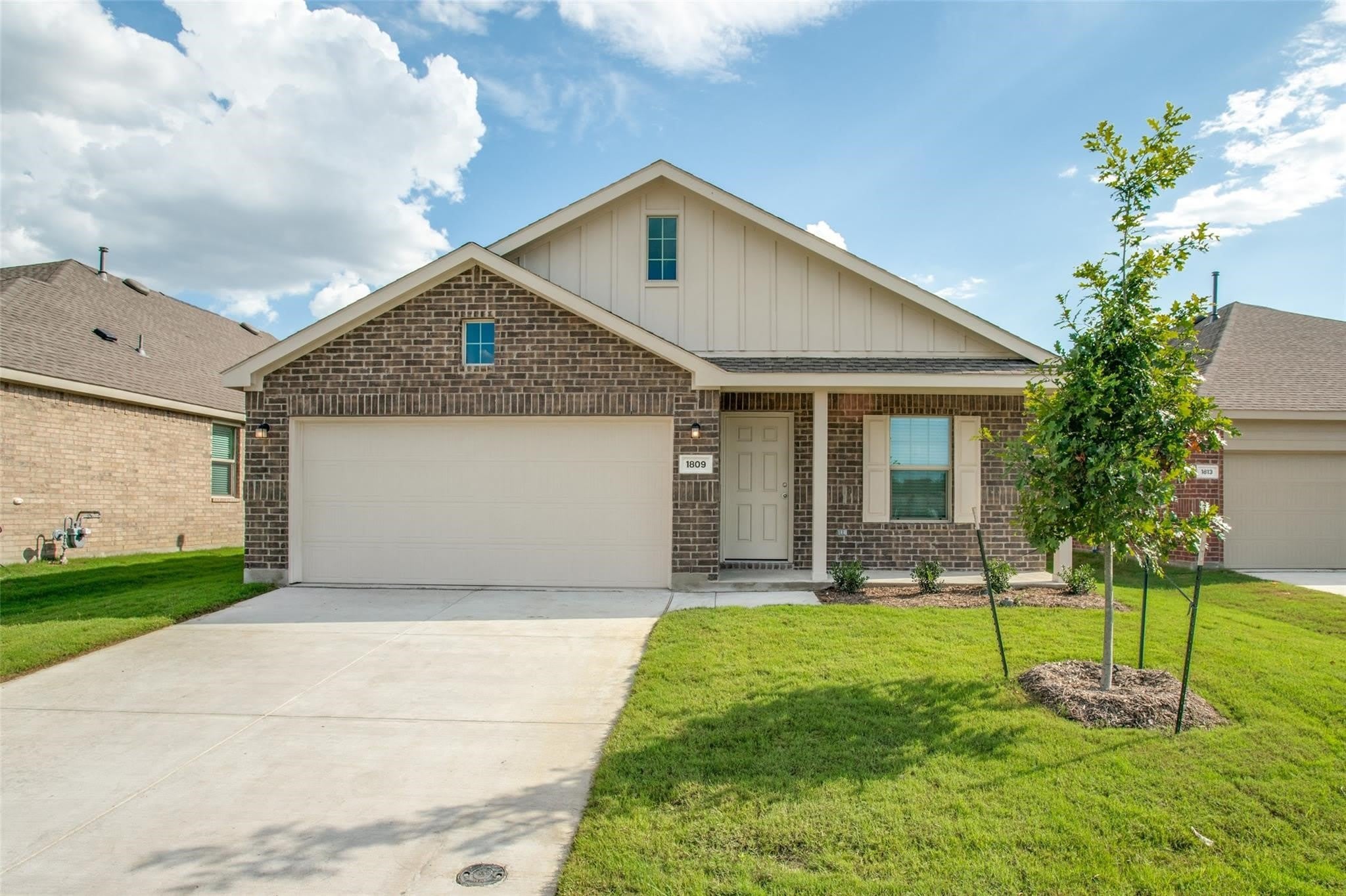 1809 River Crossing Drive – photo 1