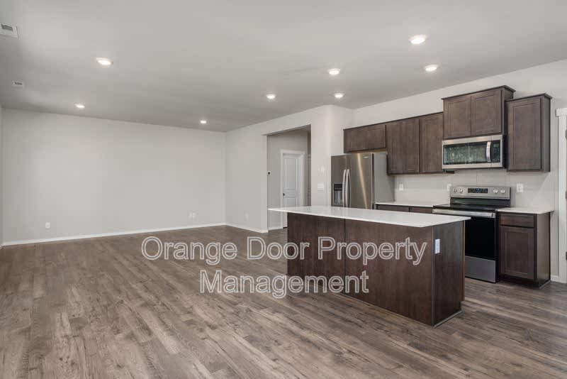 5611 151St Street Court East – photo 4