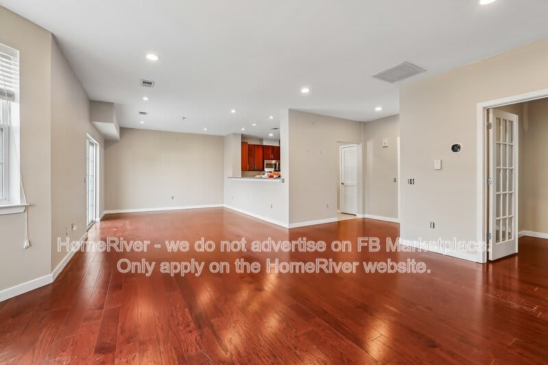347 POND LN – photo 4