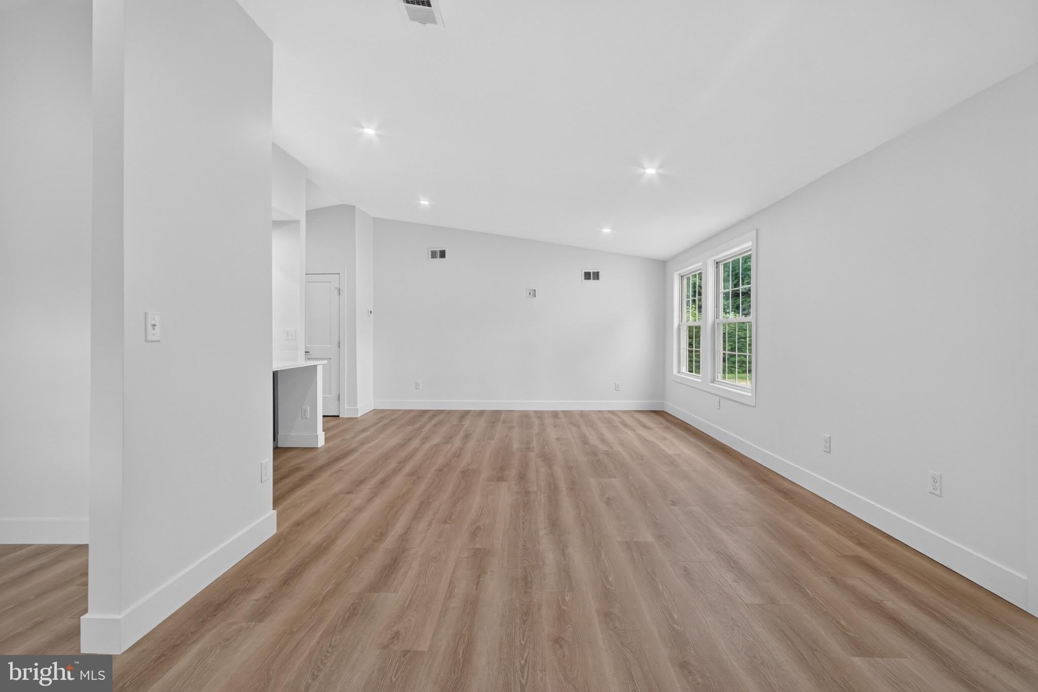 45 TIFFANY Drive – photo 5