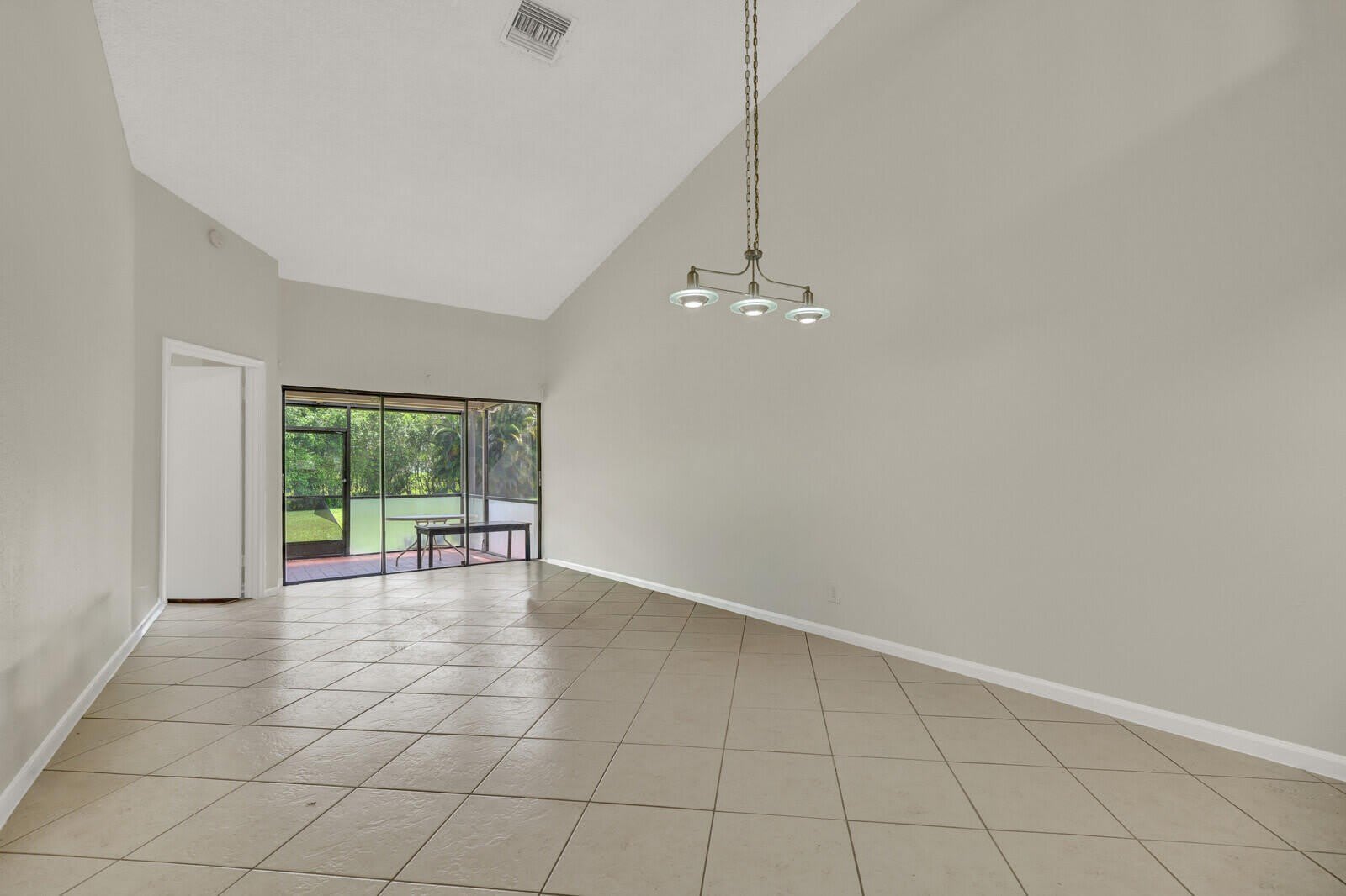6371 Toulon Drive – photo 5