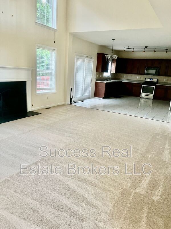 6074 Brookmere Lane SW – photo 4