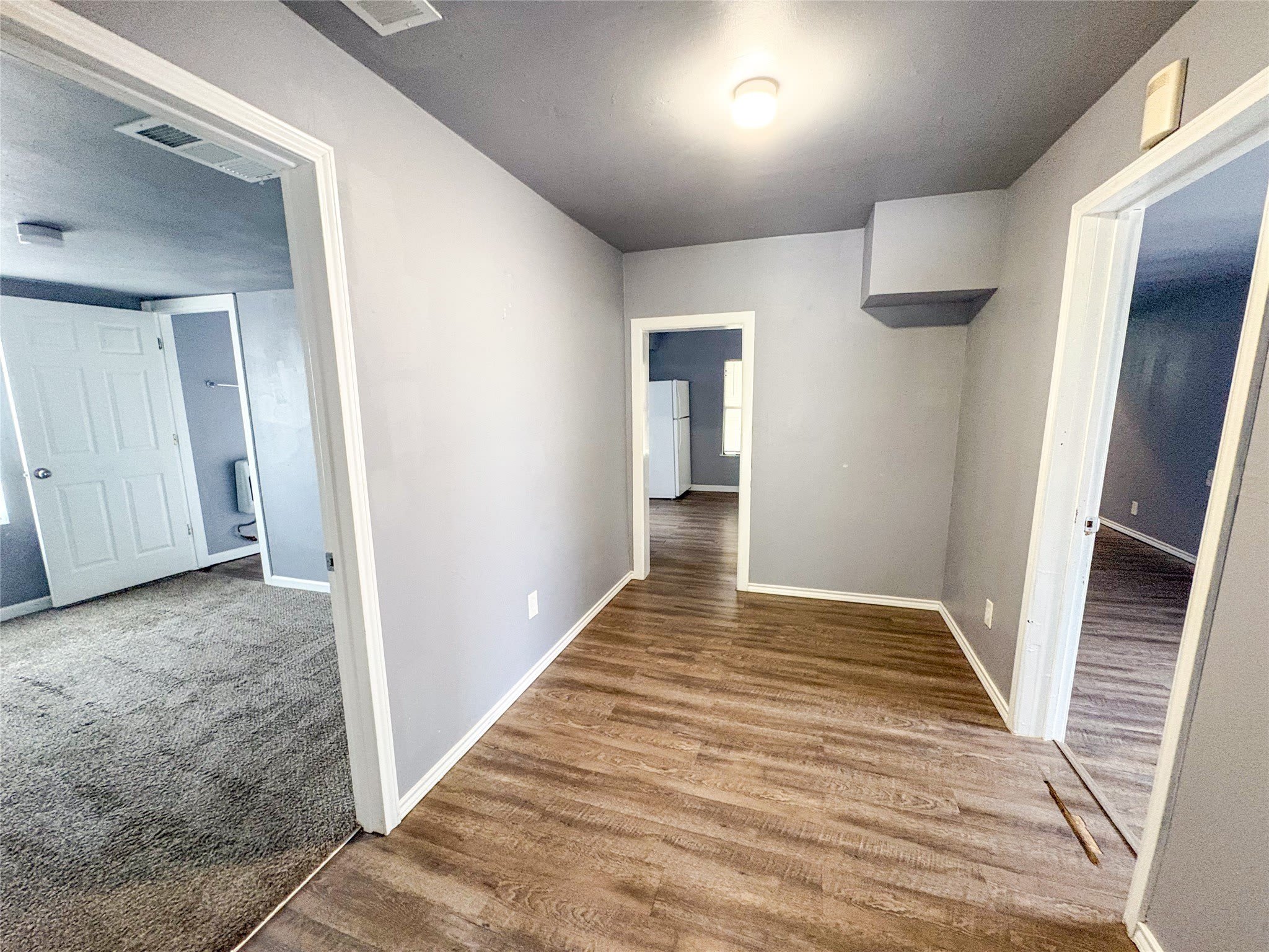 528 W Florence – photo 4