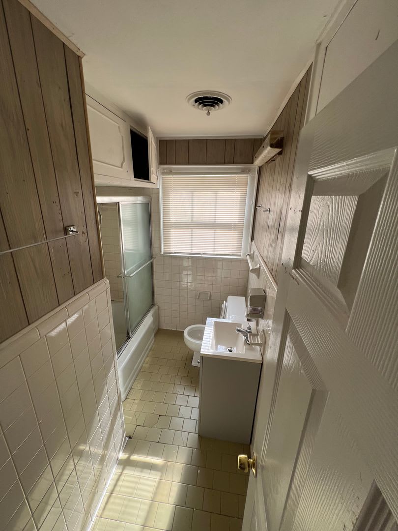 2511 Quinton St – photo 5