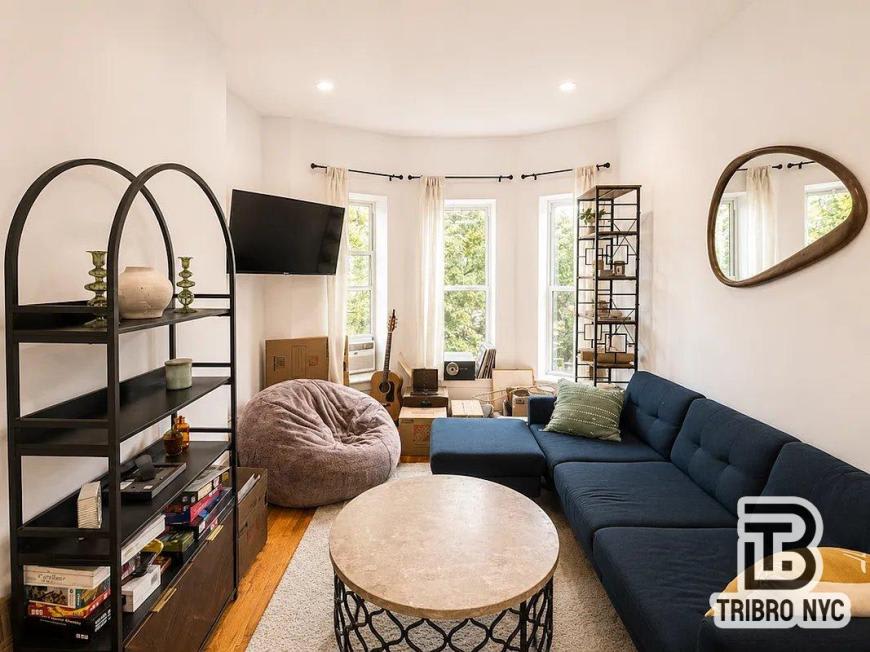 465 Eastern Parkway – photo 1