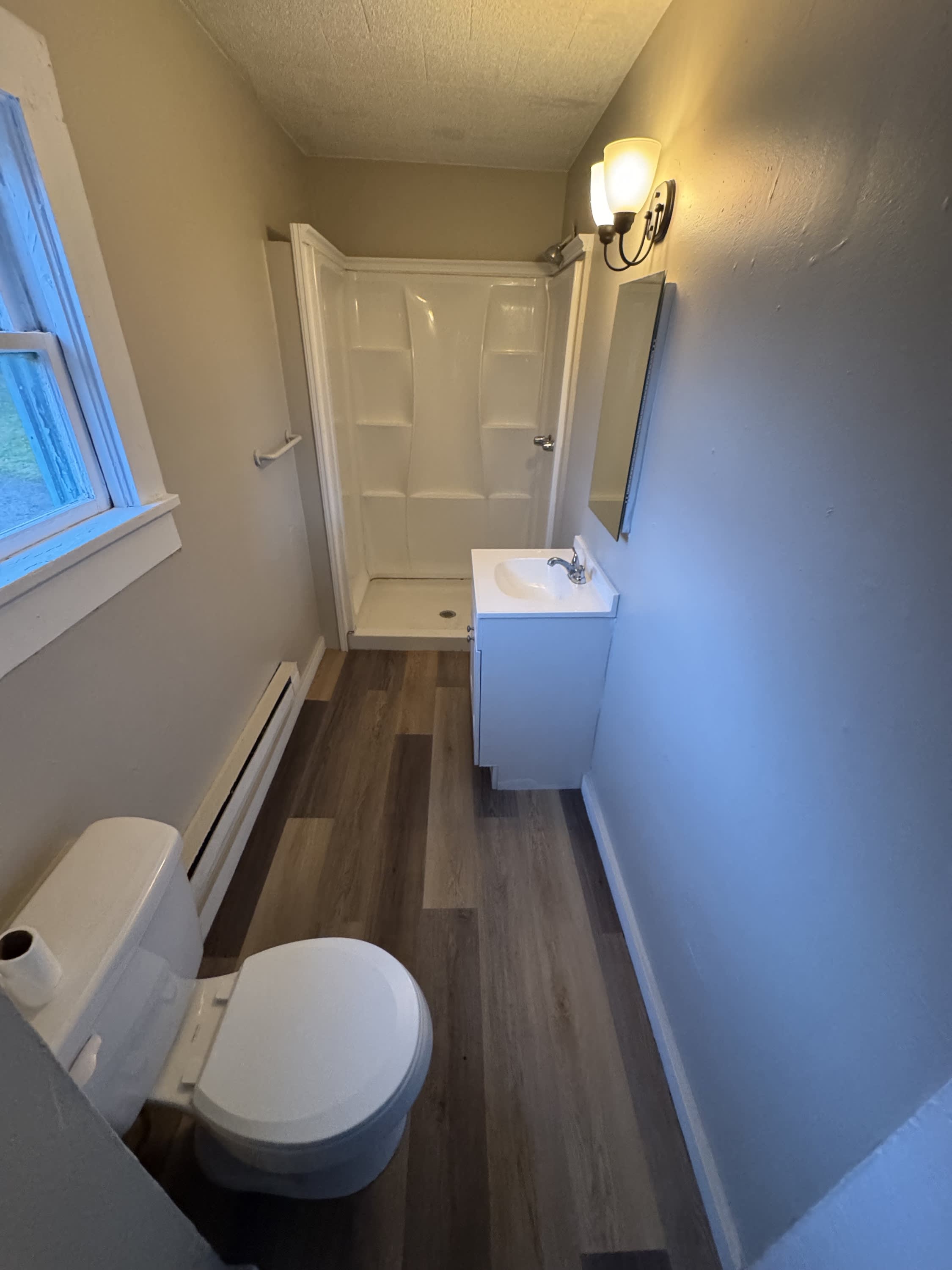 547 Woodlawn Avenue – photo 3