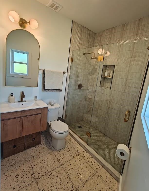 104 EGE AVE – photo 5