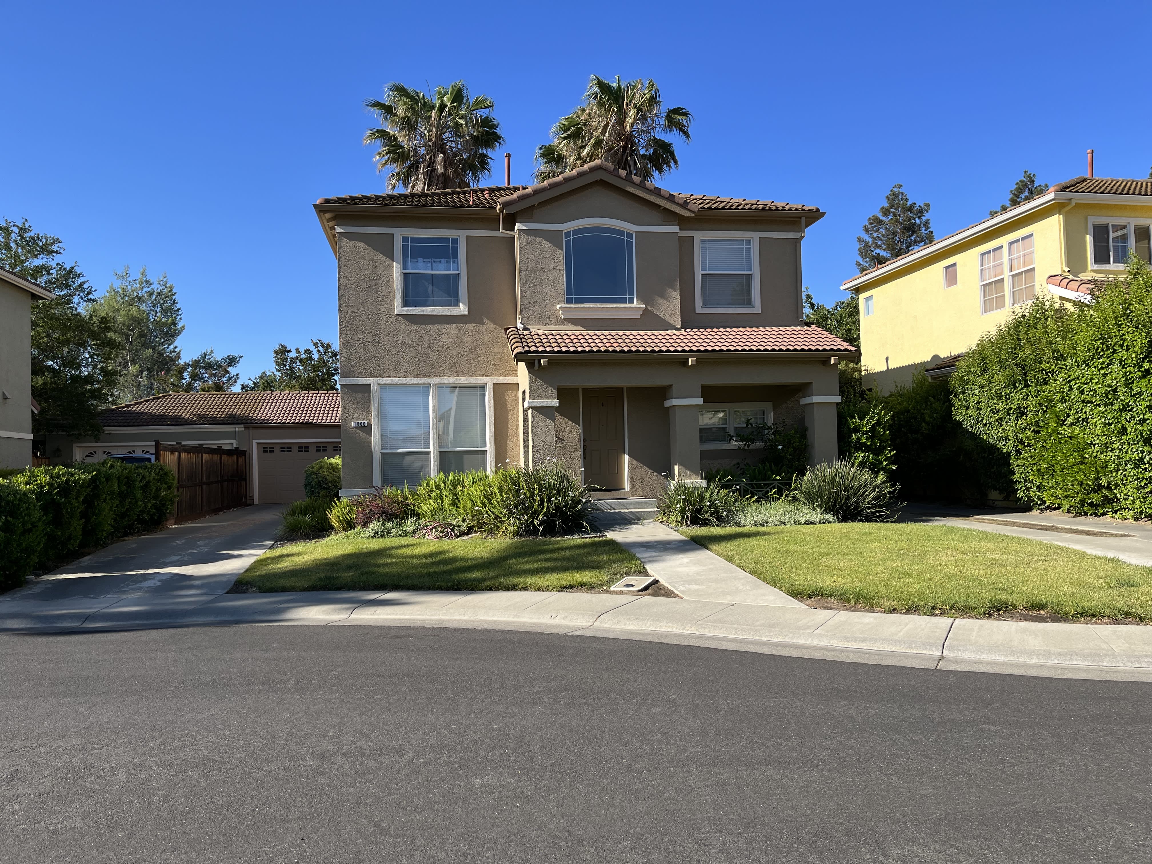 1806 Tahoe Place – photo 2