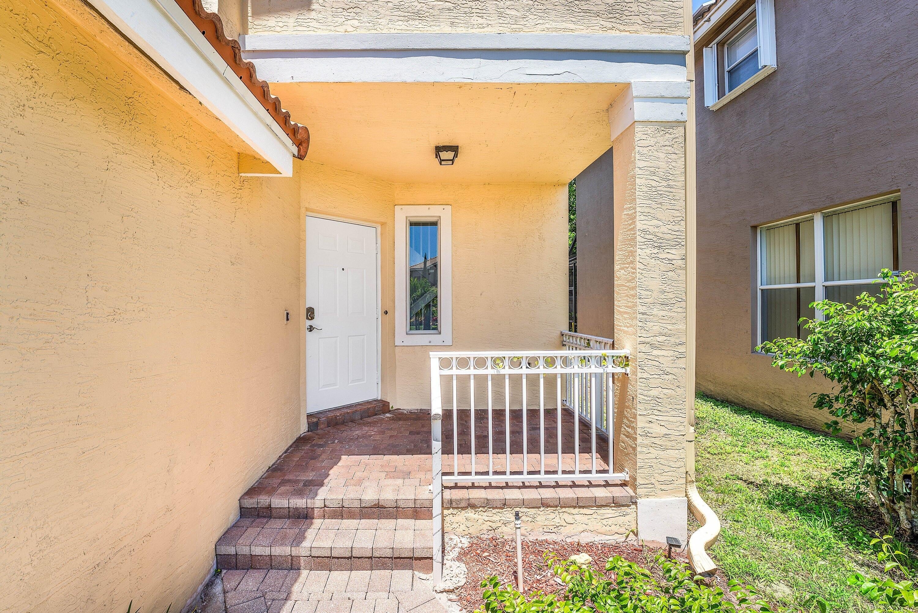 5477 Queenship Court – photo 4