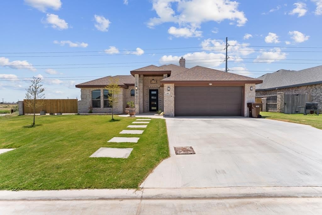 1001 Sparhawk Dr – photo 1