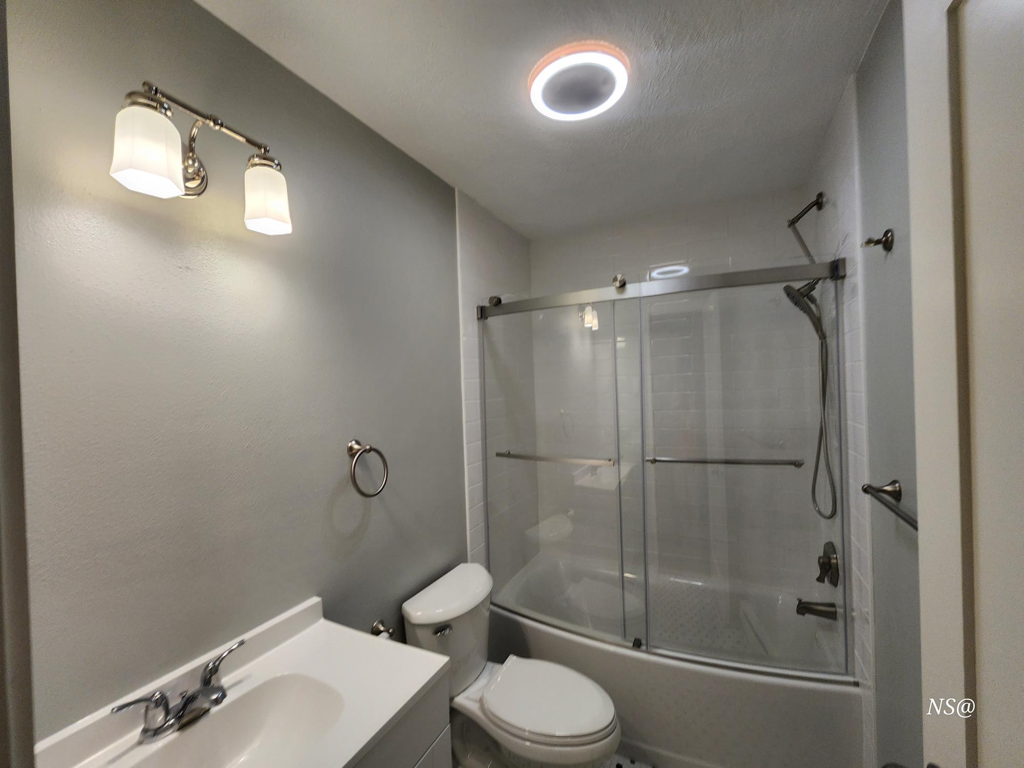 20 West Koch Street – photo 2