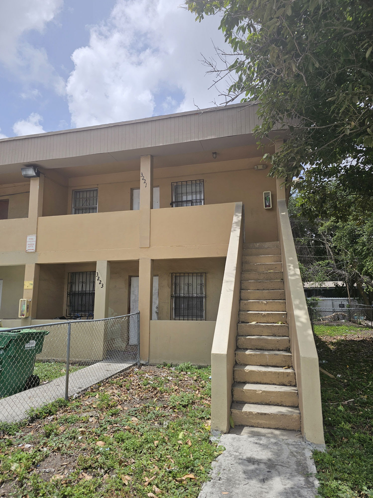 3225 Northwest 48th Street – photo 2