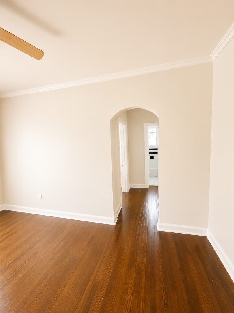 343 W SUMMIT AVE – photo 3