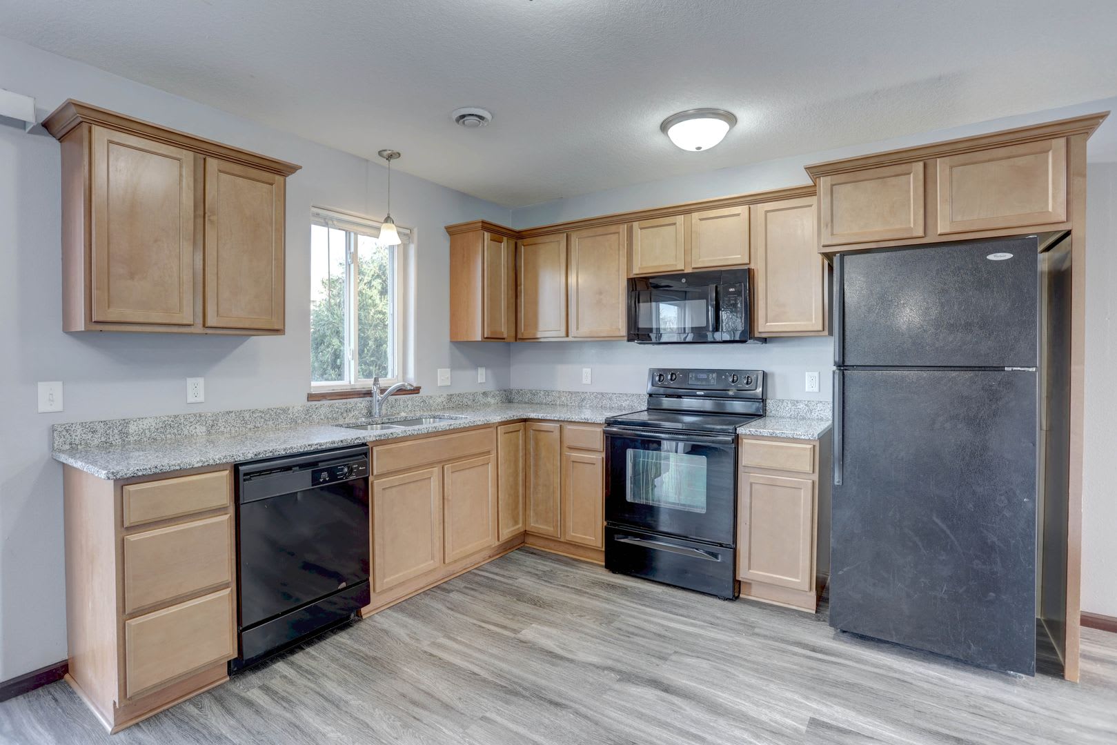 Indigo Crossing Townhomes – photo 4