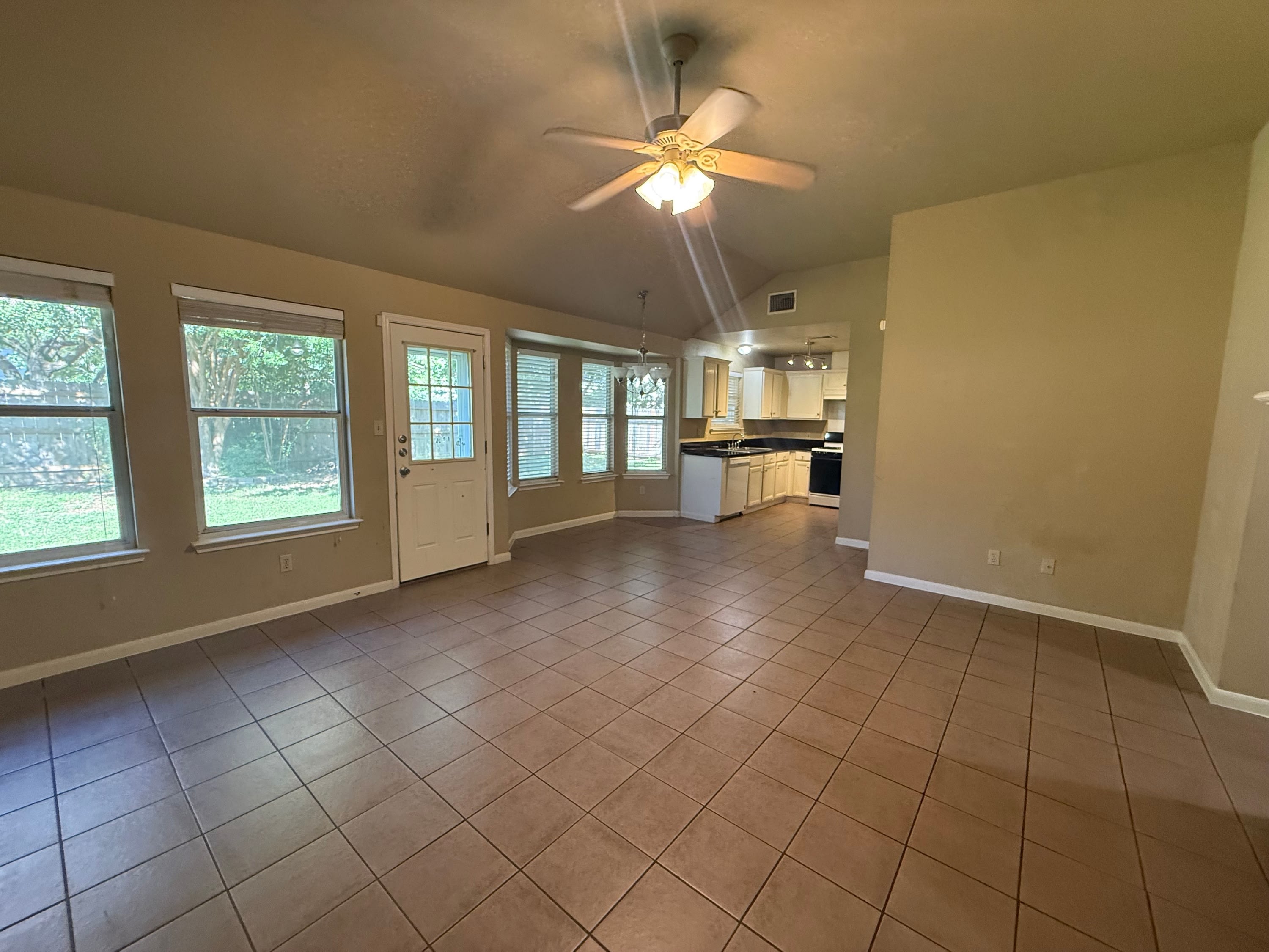 2107 Yaupon Trail – photo 4