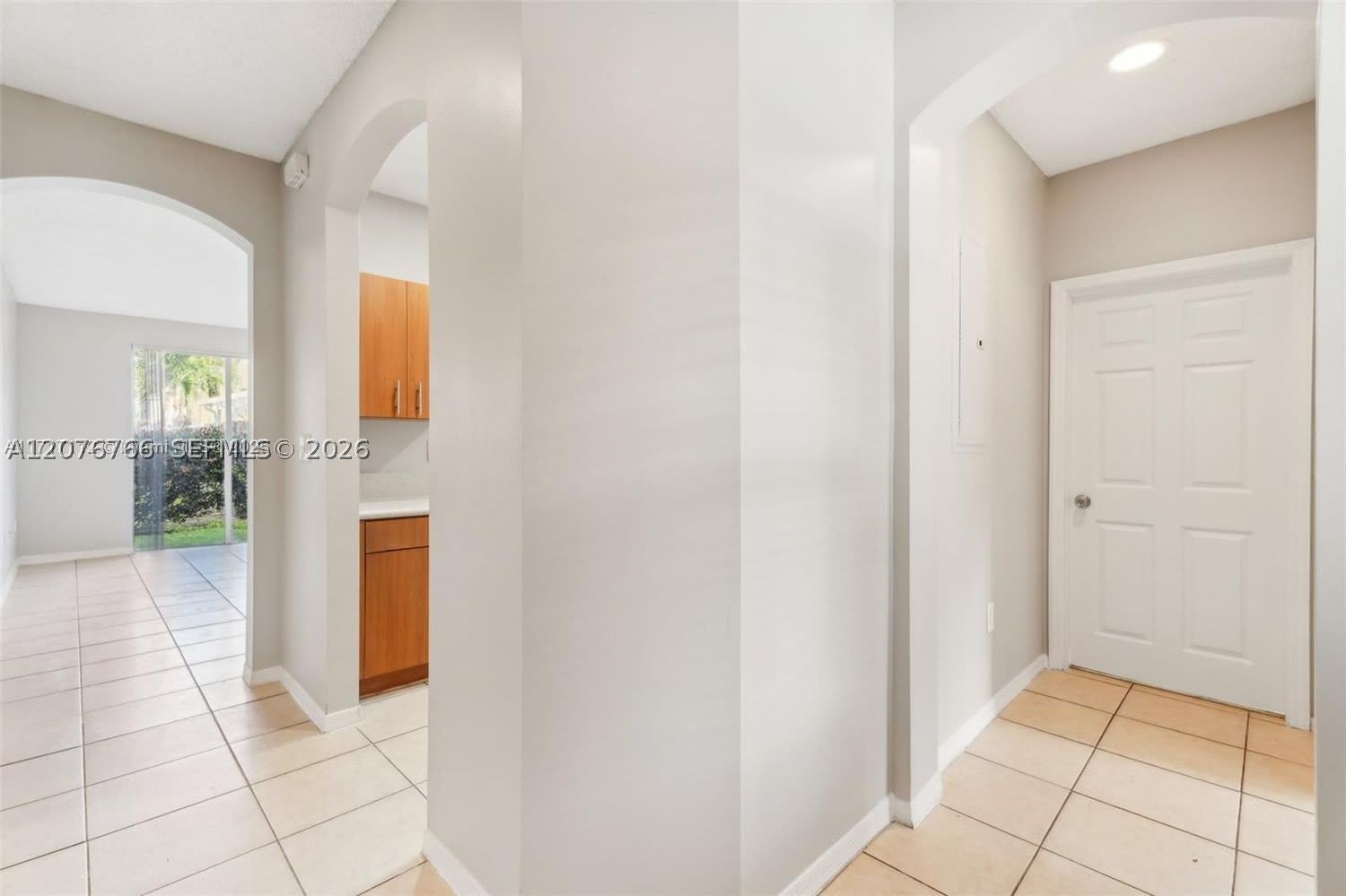 4240 NE 9th St – photo 5