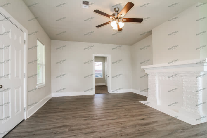 1312 Northeast 19Th Street – photo 5