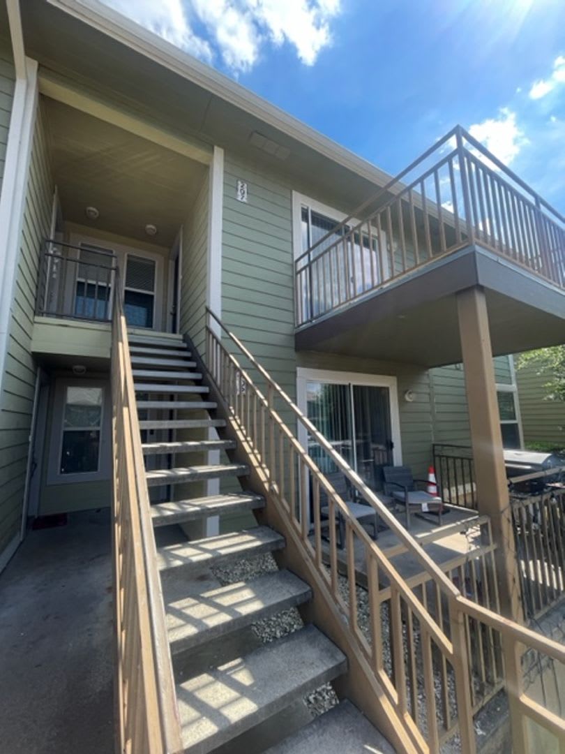 1500 Lake Shore Dr. – photo 2