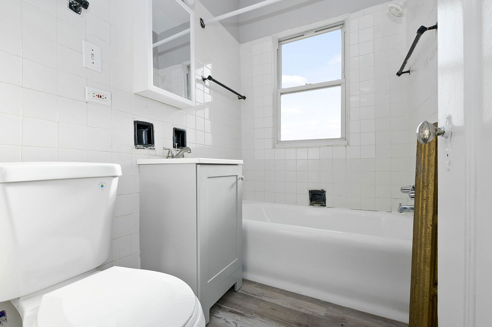 8711 South Morgan Street – photo 1