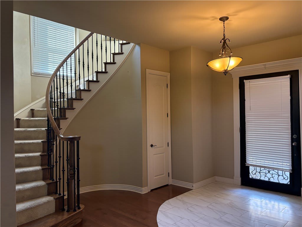 2519 Everest Avenue – photo 2