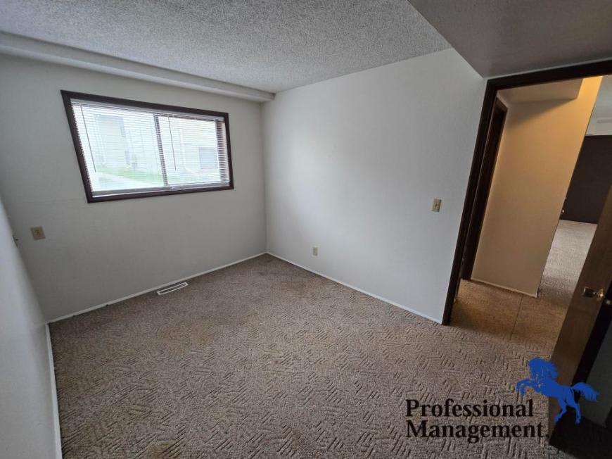 1510 Yellowstone Ave – photo 4