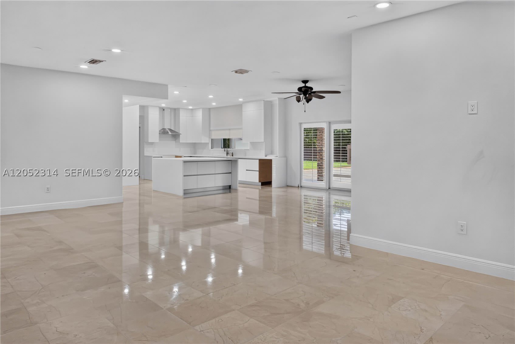 10425 SW 62nd St – photo 5