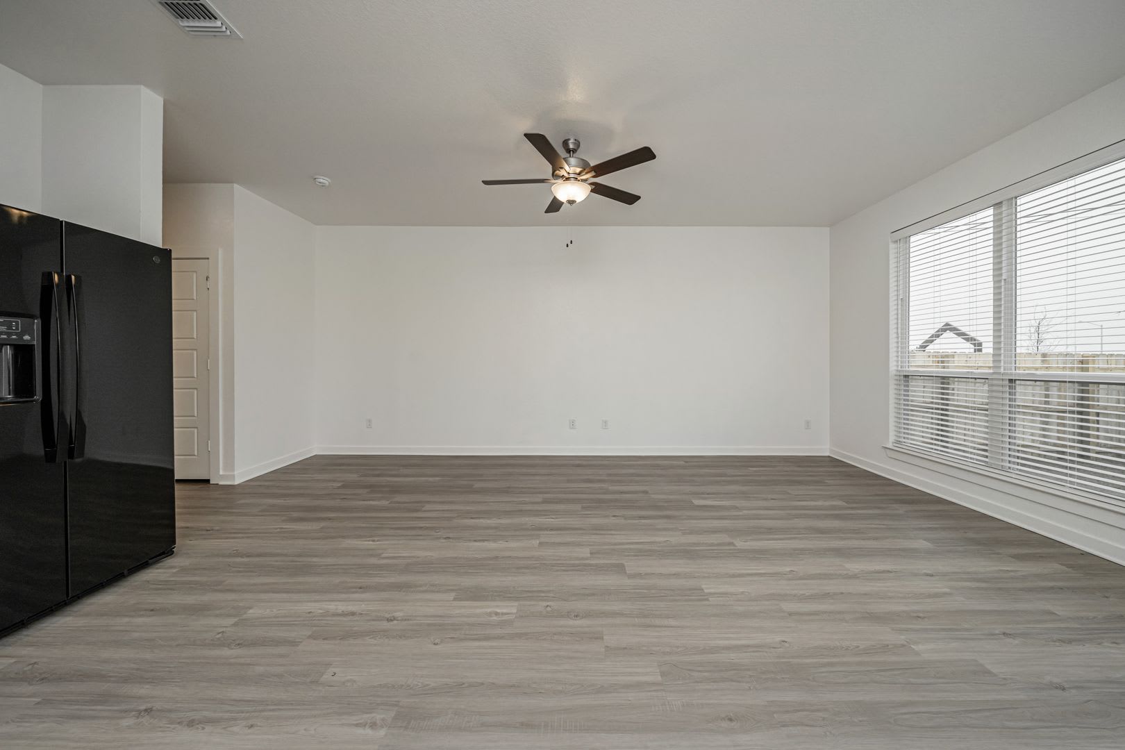 1938 Augustus Dr. – photo 5