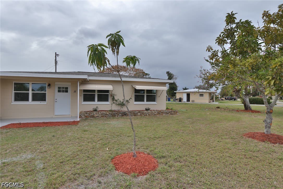 11 California Road – photo 1