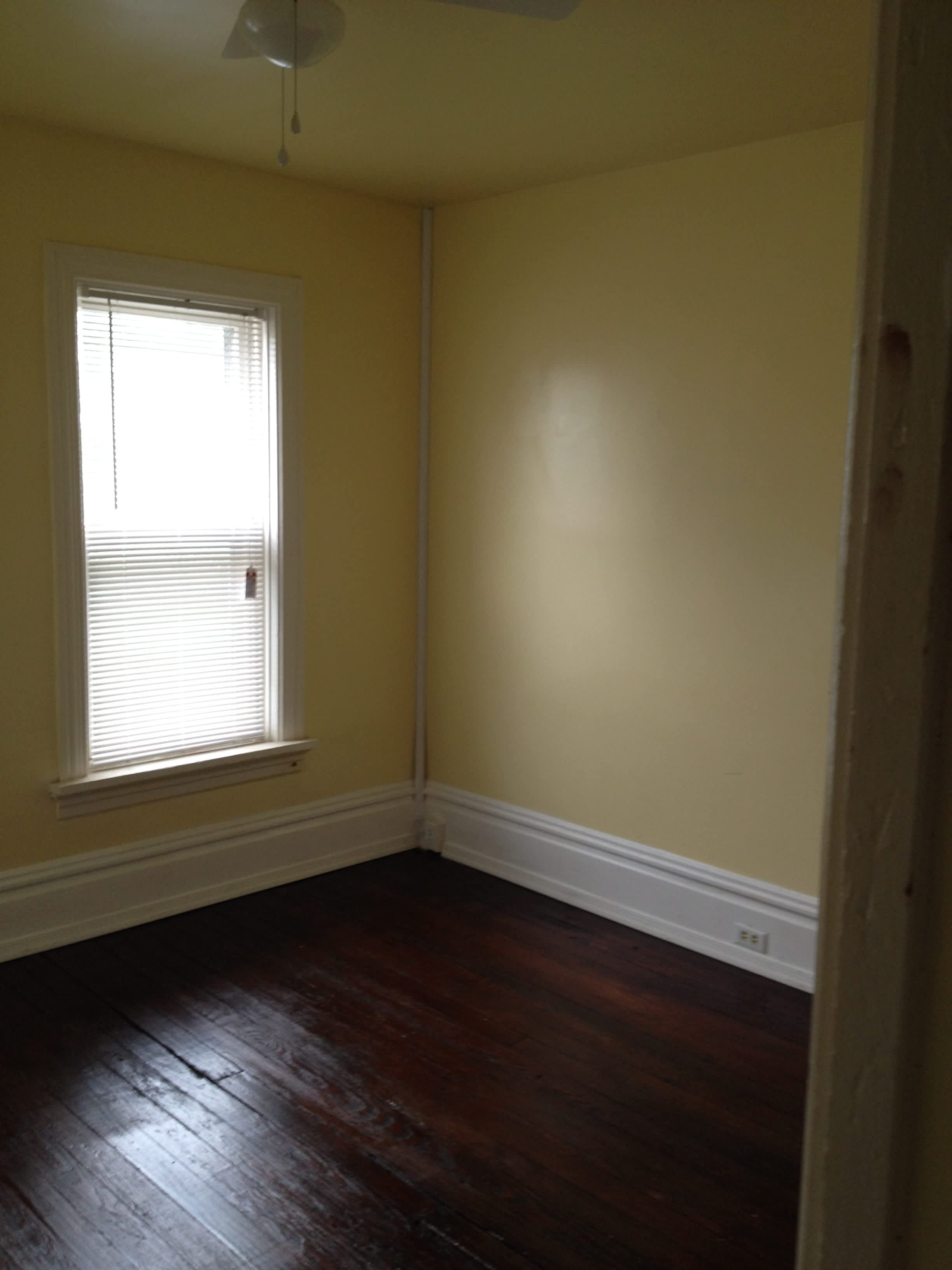621 Emerald St – photo 3