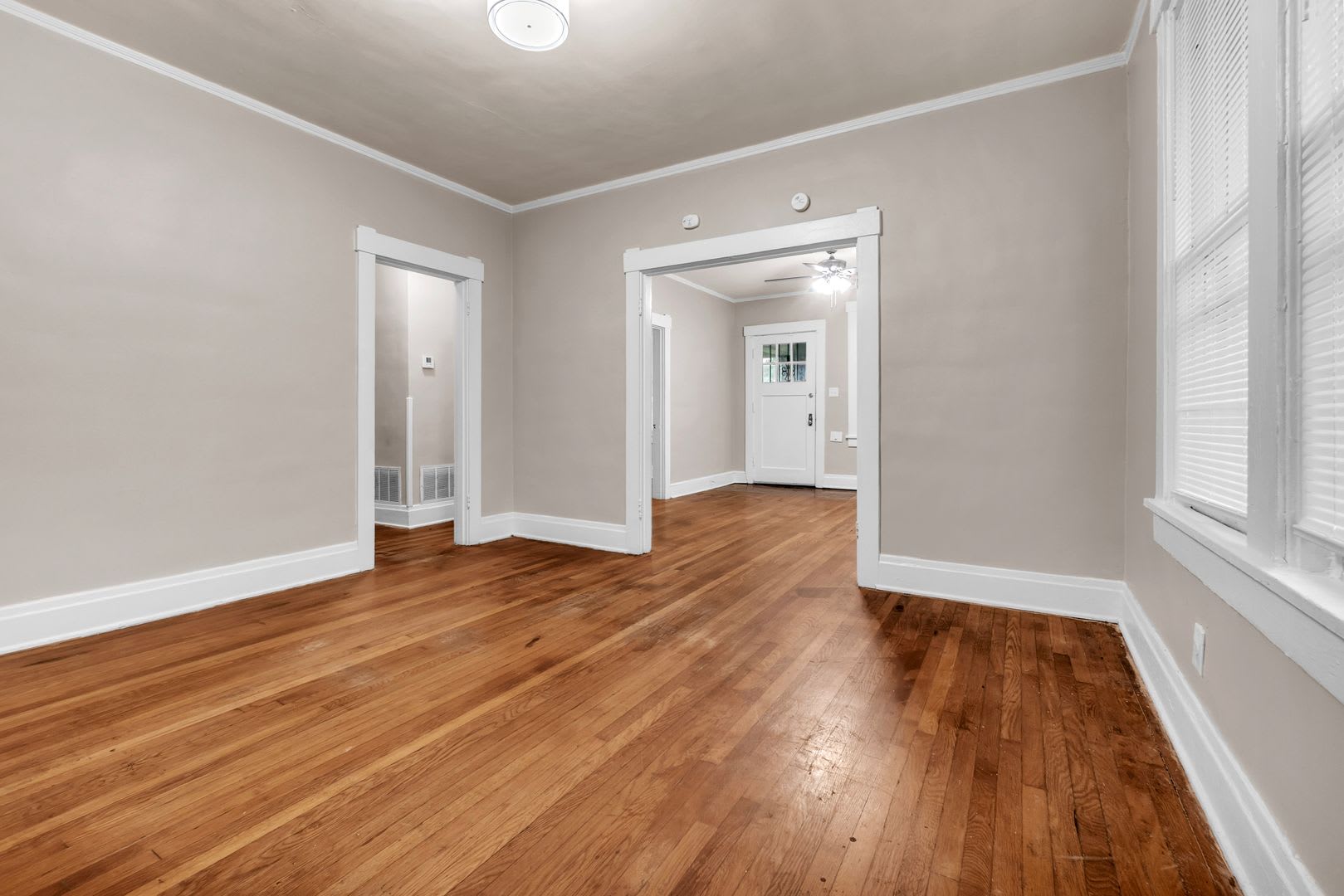 Heart of Midtown, close to Crosstown Concourse! ~ RENT REDUCED! – photo 4