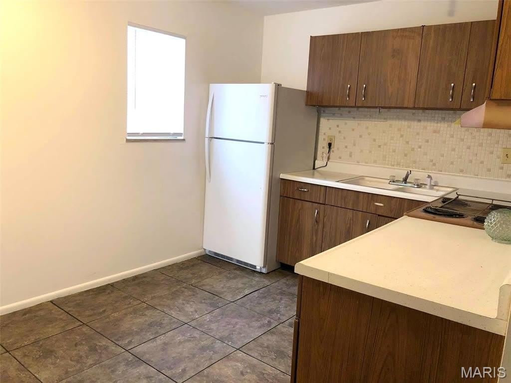 225 S CHURCH Street – photo 5