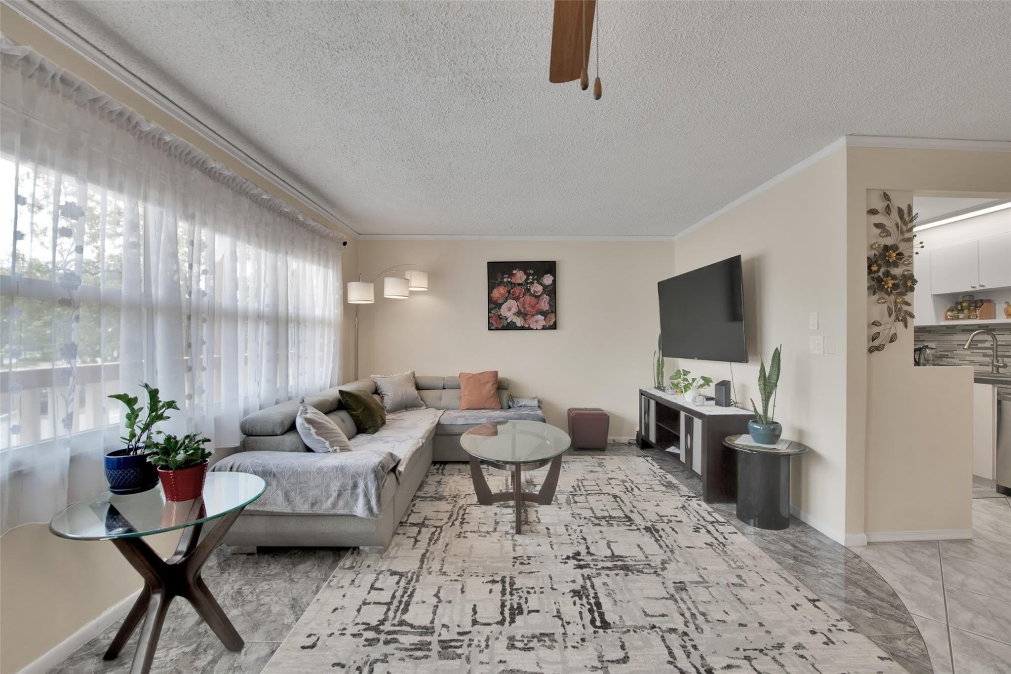 4302 Martinique Circle – photo 2