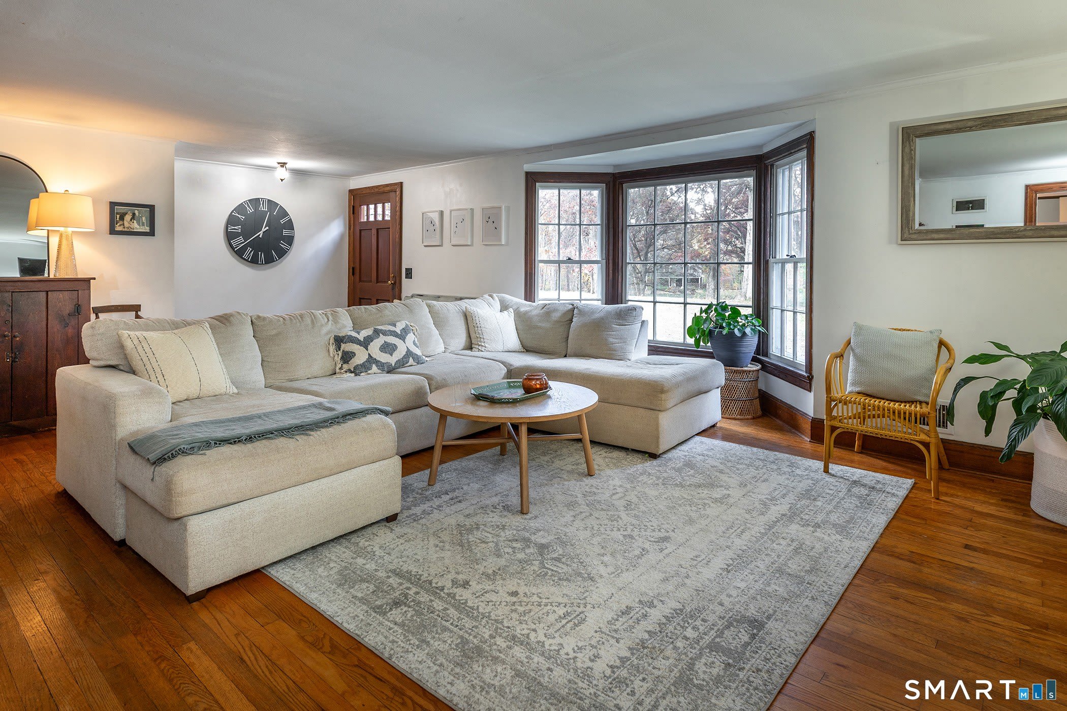 255 Woodbury Road – photo 3