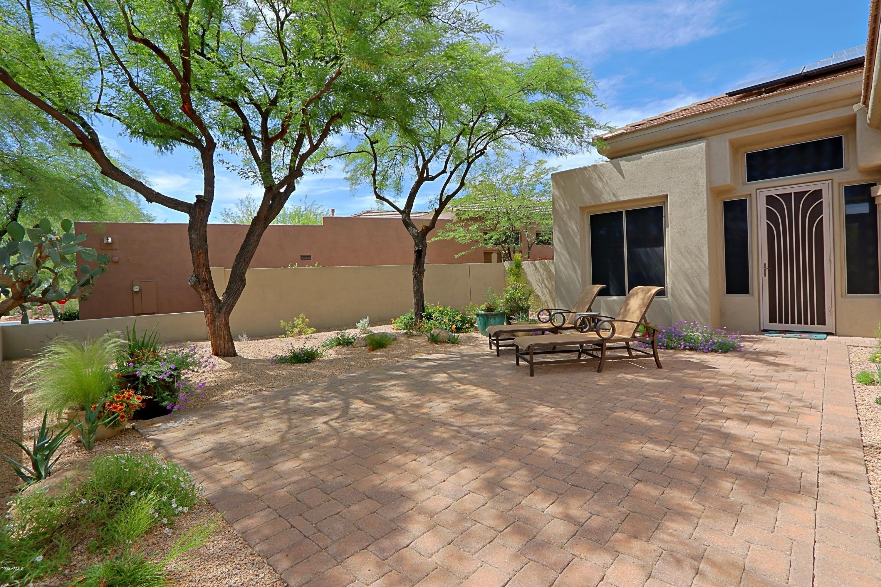 7122 E ALOE VERA Drive – photo 2