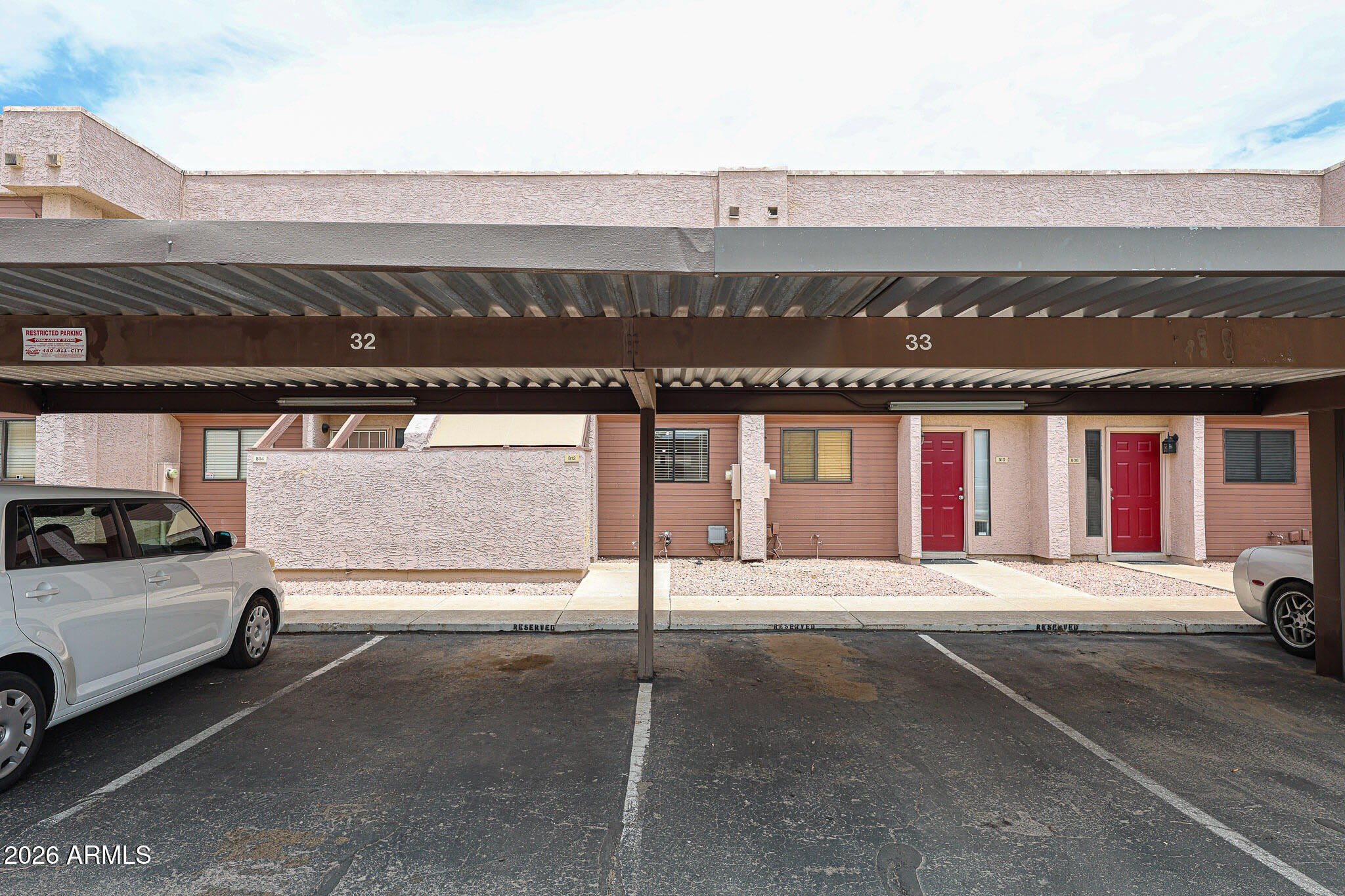 812 W 14TH Street – photo 3