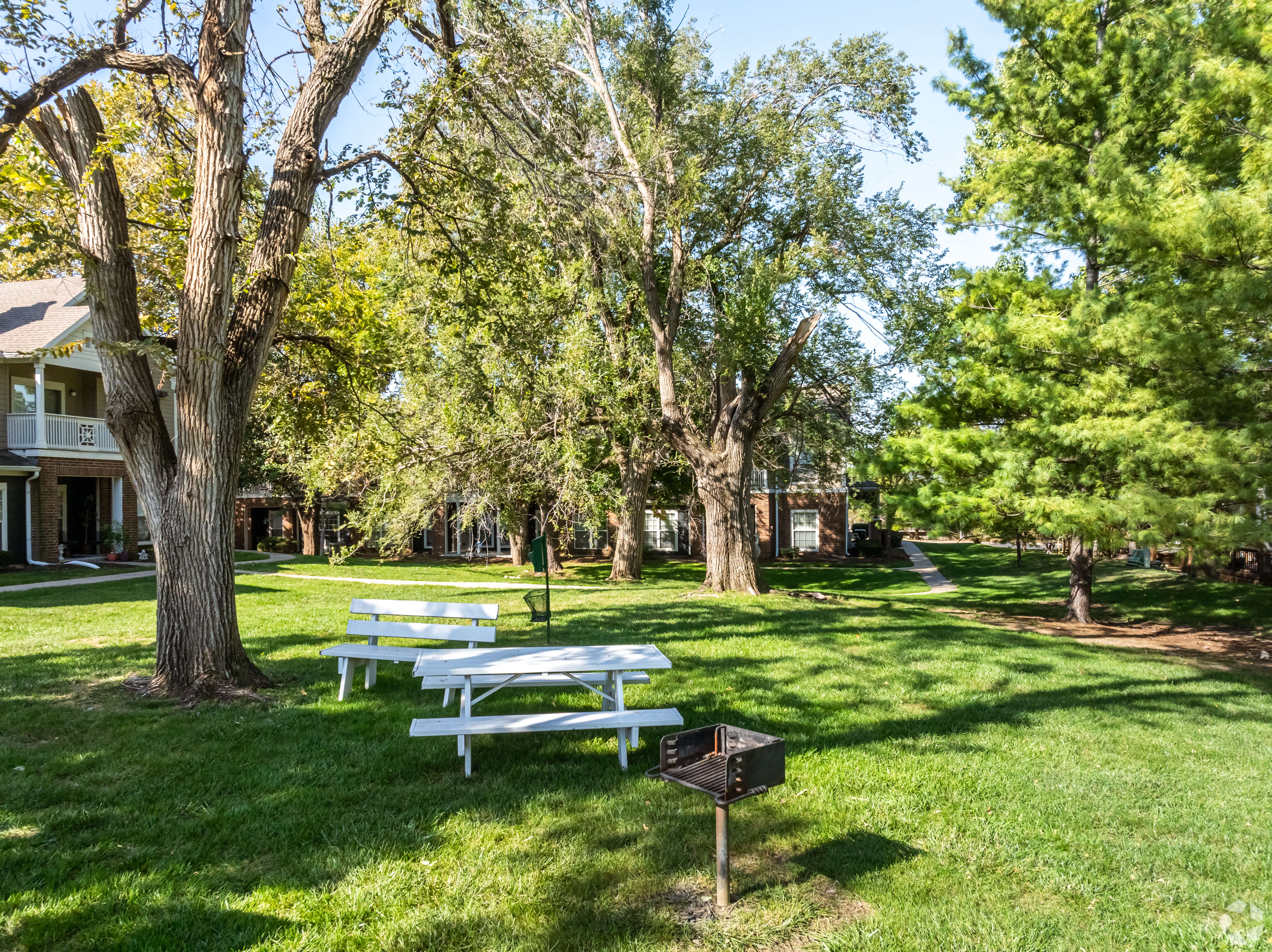Centennial Park Apartments – photo 3