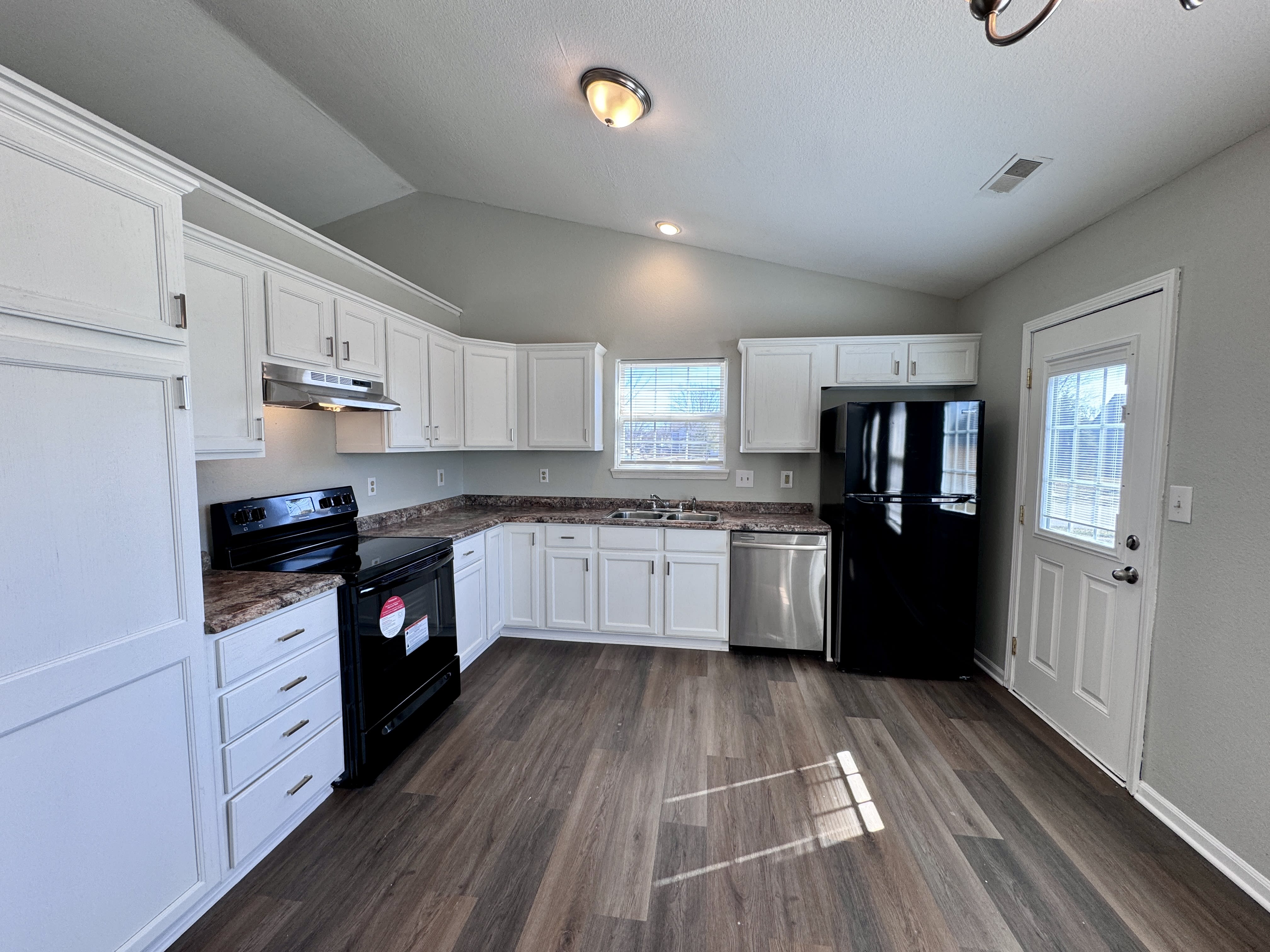 6705 Thistleridge Court – photo 5