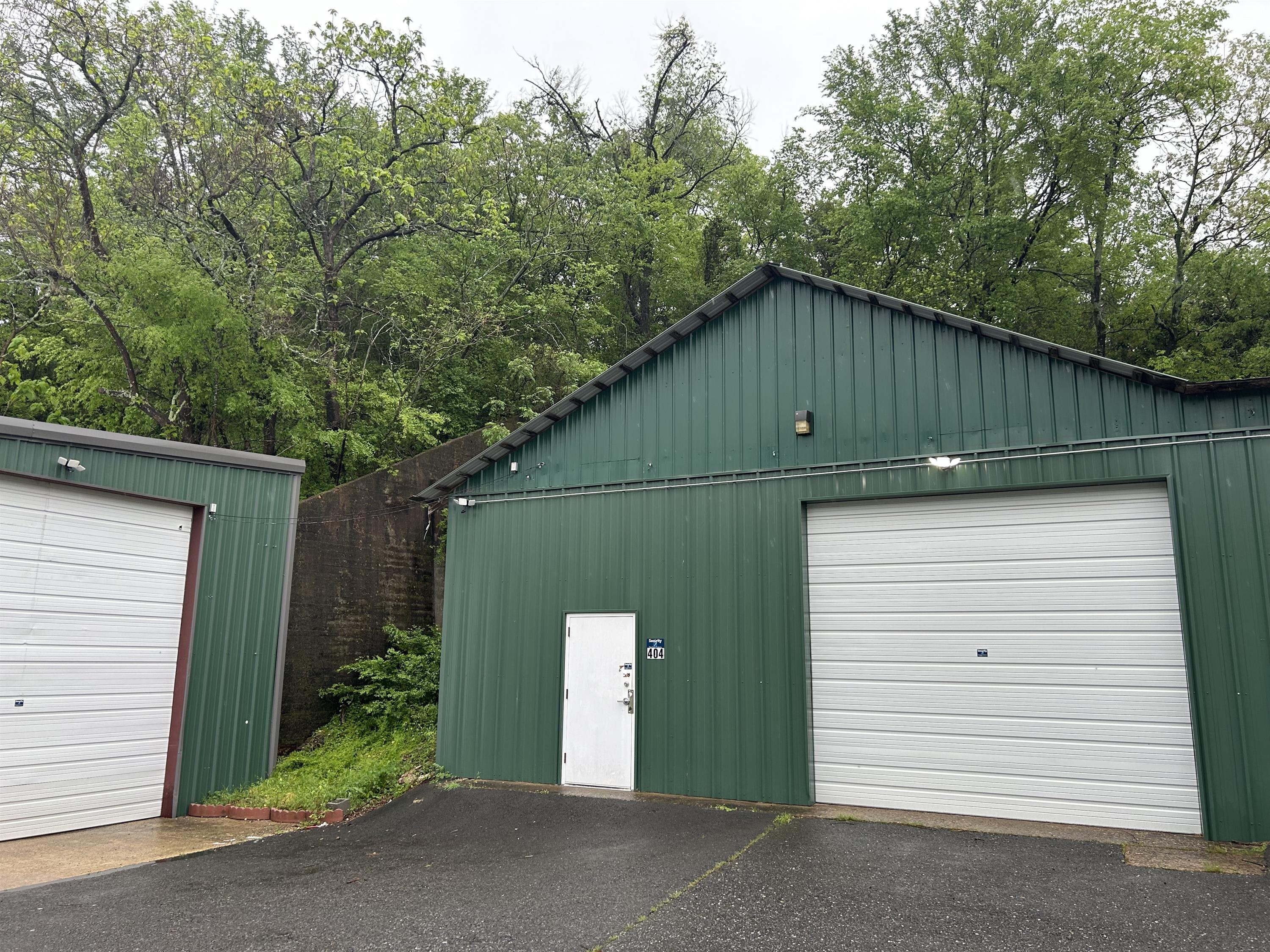 406 Gulpha Street – photo 2