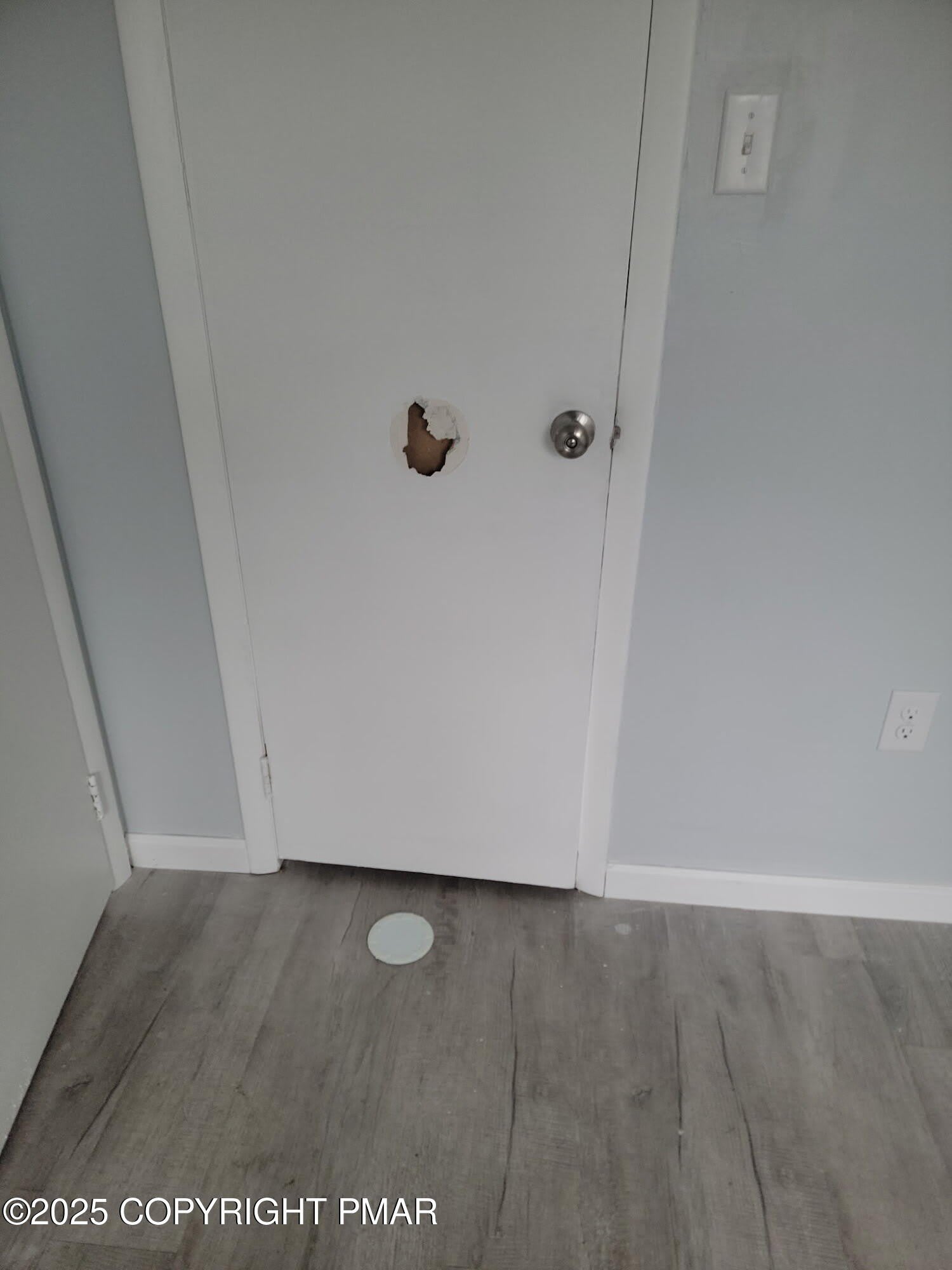 151 Snowshoe Court – photo 4