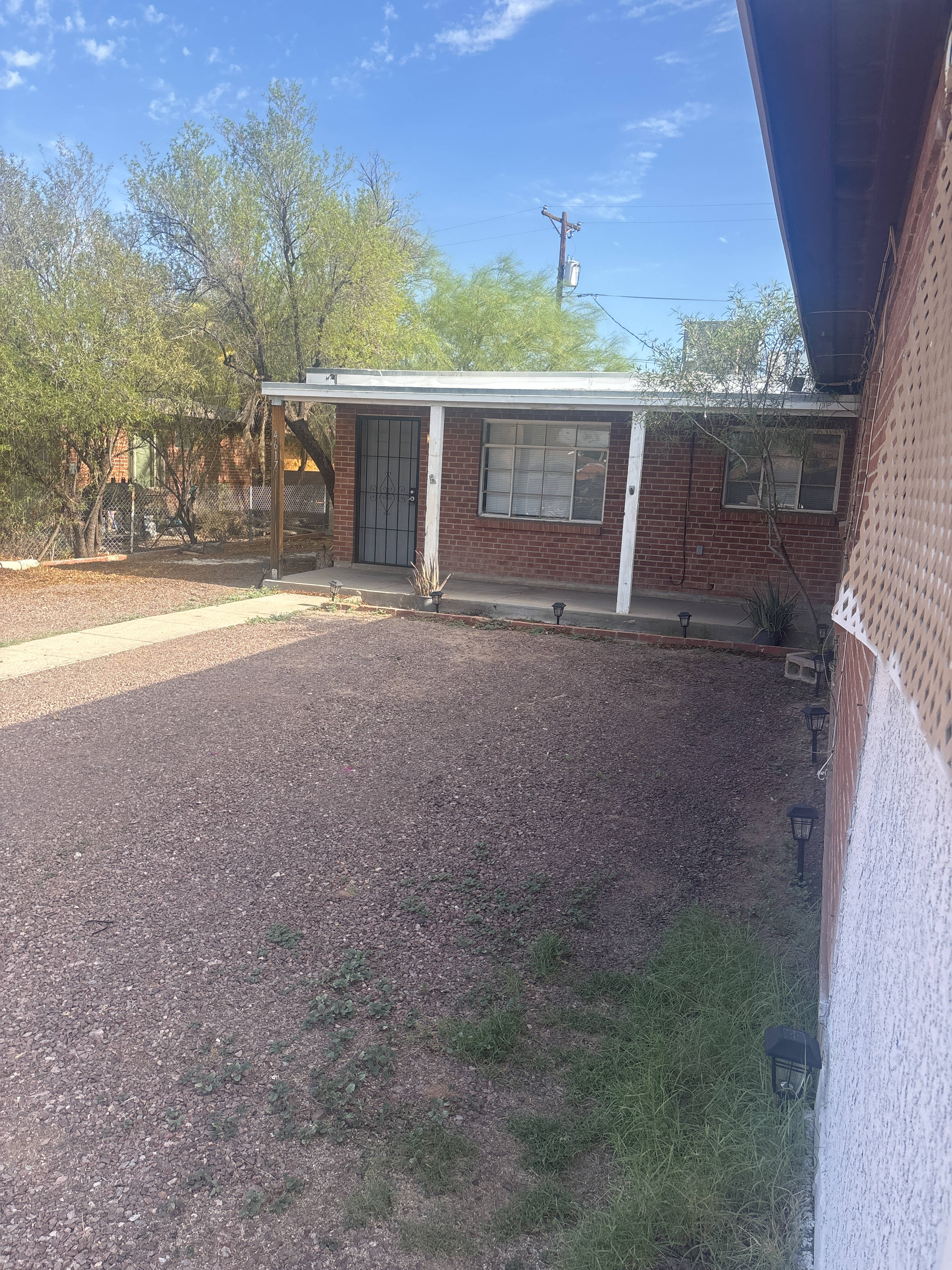 4617 East 18th Street – photo 1